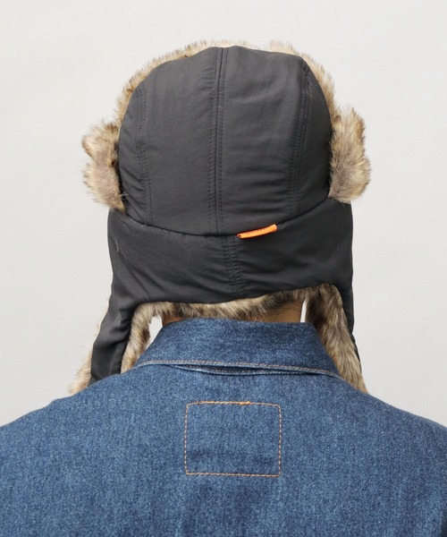 UNIVERSAL OVERALL(ユニバーサルオーバーオール)の「タフタナイロン フェイクファー アビエーター / フライトキャップ(キャップ・メンズ・ブラック/カーキ・FREE)」の14枚目の写真