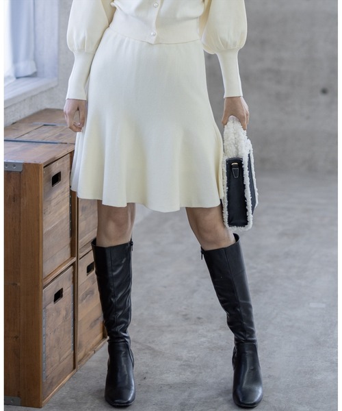 clear（クリア）の「フレアニットミニスカート[セットアップ可能]（スカート・レディース・ブラック/グレー/アイボリー・F）」の18枚目の写真