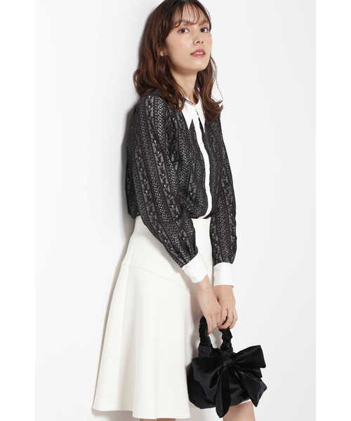 JILL STUART(ジルスチュアート)の「◆エマレースブラウス(シャツ/ブラウス・レディース・ブラック/ホワイト・SMALL/MEDIUM)」の4枚目の写真