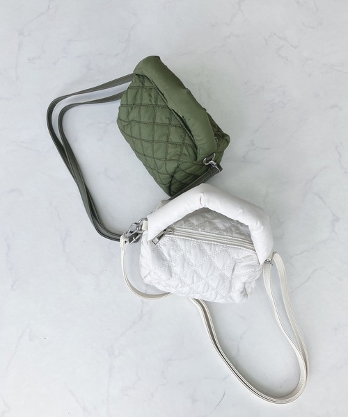 AS KNOW AS plus（アズノゥアズプラス）の「♪ピコ キルティングバッグ（ハンドバッグ・レディース・アイボリー/カーキ/ブラック・FREE）」の5枚目の写真