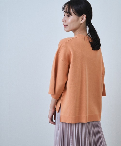 audrey and john wad（オードリーアンドジョンワッド）の「ミラノリブクルーネックプルオーバー -手洗い可-（ニット/セーター・レディース・ブラック/ライトグリーン/オレンジ・FREE）」の11枚目の写真