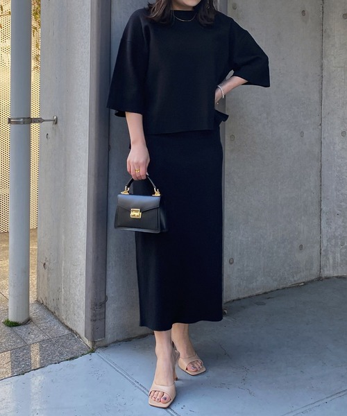 audrey and john wad（オードリーアンドジョンワッド）の「ミラノリブクルーネックプルオーバー -手洗い可-（ニット/セーター・レディース・ブラック/ライトグリーン/オレンジ・FREE）」の17枚目の写真