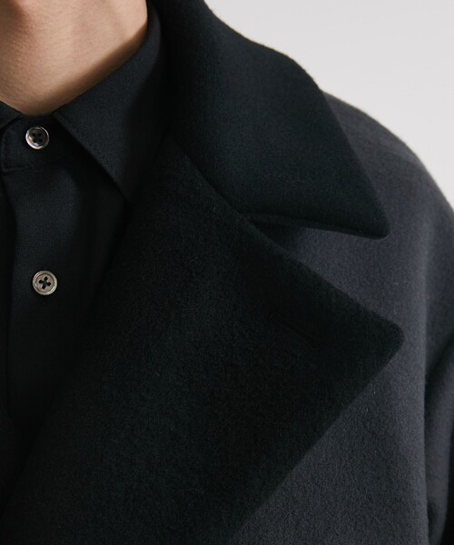 UNITED TOKYO（ユナイテッドトウキョウ）の「COLOR BLOCK ULSTER COAT（ダウンジャケット/コート・メンズ・ネイビー/ダークグレー・2/1）」の11枚目の写真