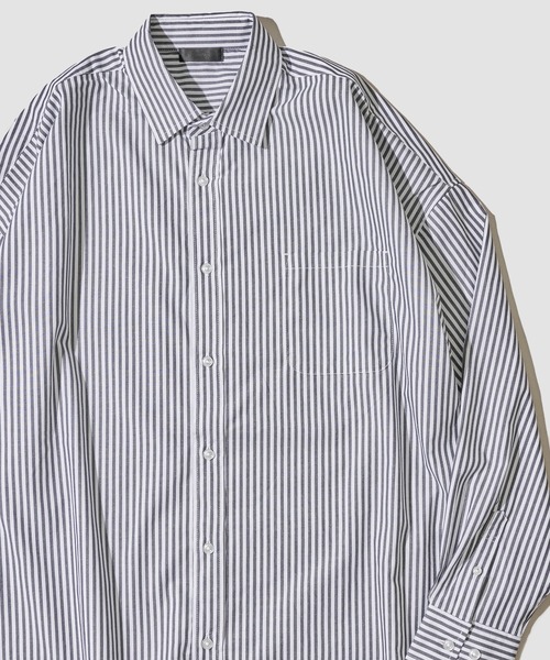 ADPOSION（アドポーション）の「ビッグシルエット ブロードレギュラーカラーシャツ（シャツ/ブラウス・メンズ・ブラック/ホワイト系1/グリーン系1/ブルー/ラベンダー/イエロー/ベージュ/グリーン/ブラック系1/サックスブルー系/ホワイト・MEDIUM/LARGE/X-LARGE）」の4枚目の写真