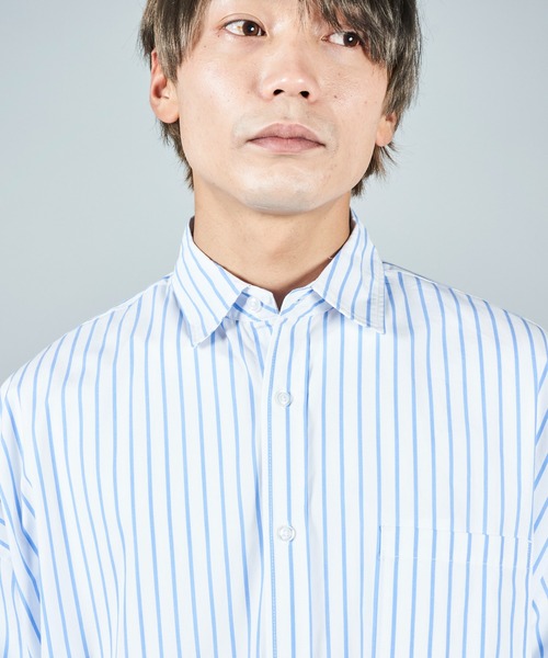 ADPOSION（アドポーション）の「ビッグシルエット ブロードレギュラーカラーシャツ（シャツ/ブラウス・メンズ・ブラック/ホワイト系1/グリーン系1/ブルー/ラベンダー/イエロー/ベージュ/グリーン/ブラック系1/サックスブルー系/ホワイト・MEDIUM/LARGE/X-LARGE）」の18枚目の写真