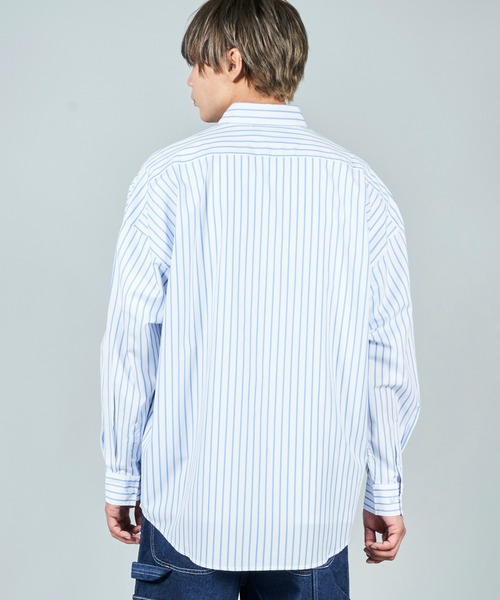 ADPOSION（アドポーション）の「ビッグシルエット ブロードレギュラーカラーシャツ（シャツ/ブラウス・メンズ・ブラック/ホワイト系1/グリーン系1/ブルー/ラベンダー/イエロー/ベージュ/グリーン/ブラック系1/サックスブルー系/ホワイト・MEDIUM/LARGE/X-LARGE）」の17枚目の写真