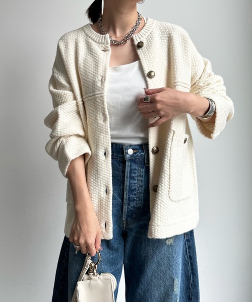 DouDou（ドゥドゥ）の「メランジニットジャケット（ノーカラージャケット・レディース・グレー/オフホワイト/ブラック・FREE）」の2枚目の写真