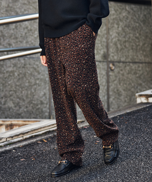 EDIFICE LA BOUCLE（エディフィスラブークル）の「【LA BOUCLE / ラブークル】1タック イージーパンツ（ブラッシュド パターン）（その他パンツ・メンズ・グリーン/ブラウン/ブラック系その他/ブラック・3/1/2）」の22枚目の写真