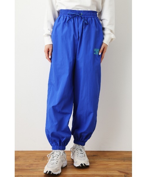 RODEO CROWNS WIDE BOWL(ロデオクラウンズワイドボウル)の「SHARE EASY TRACK PANTS(その他パンツ・レディース・ブルー/ブラック/パープル/グリーン・MEDIUM/LARGE)」の4枚目の写真