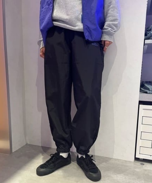 RODEO CROWNS WIDE BOWL(ロデオクラウンズワイドボウル)の「SHARE EASY TRACK PANTS(その他パンツ・レディース・ブルー/ブラック/パープル/グリーン・MEDIUM/LARGE)」の2枚目の写真