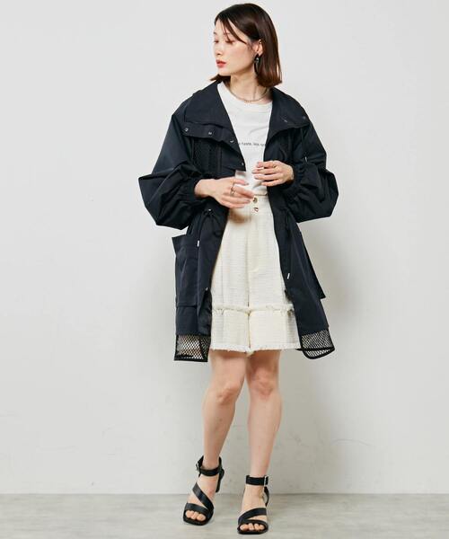 SOFFITTO（ソフィット）の「異素材使いマウンテンパーカーコート（マウンテンパーカー・レディース・クリーム/ブラック・FREE）」の2枚目の写真