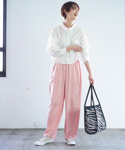 LEPSIM(レプシィム)の「ツヤサテンイージーパンツ 179313(その他パンツ・レディース・アイボリー/カーキ/ブラック/ライトピンク・FREE)」の11枚目の写真