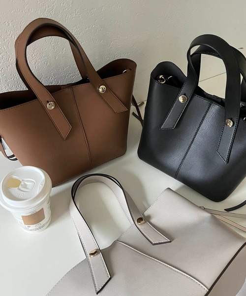 CAPRICIEUX LE'MAGE(カプリシューレマージュ)の「センターシームポーチ付バッグ(ハンドバッグ・レディース・モカ/ブラック/オフホワイト・FREE)」の17枚目の写真