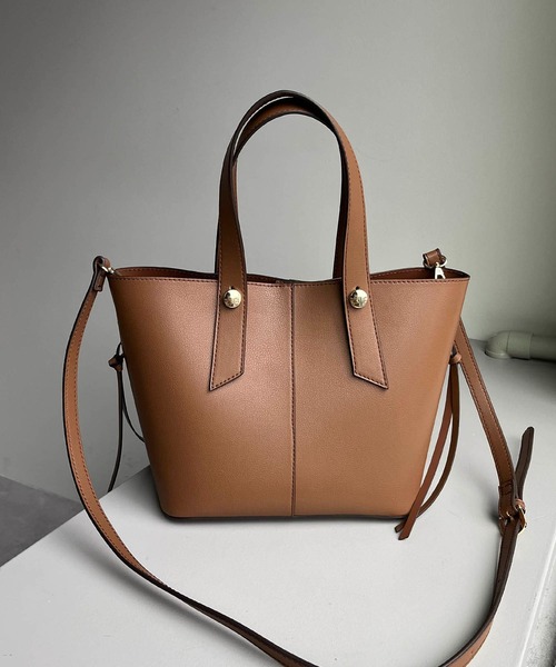 CAPRICIEUX LE'MAGE(カプリシューレマージュ)の「センターシームポーチ付バッグ(ハンドバッグ・レディース・モカ/ブラック/オフホワイト・FREE)」の20枚目の写真