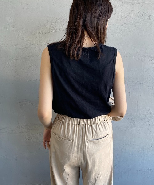 HANES（ヘインズ）の「[HANES/ヘインズ] UNDIES リサイクルコットン ノースリーブTシャツ（Tシャツ/カットソー・レディース・ホワイト/ブラック・F）」の20枚目の写真