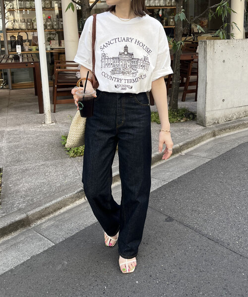 DISCOAT（ディスコート）の「【WEB限定】モチーフ刺繍ロゴTシャツ《ユニセックス》（Tシャツ/カットソー・レディース・チャコールグレー/ホワイト/ネイビー・FREE）」の6枚目の写真