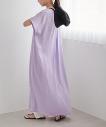 スリットネックワンピース【サスティナブル】