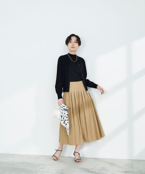 NOLLEY’S Sophi（ノーリーズソフィ）の「《手洗い可能》綿アセラメ配色クルーネックカーディガン（カーディガン/ボレロ・レディース・シルバー/ゴールド/ブラック/サックスブルー・38/36）」の22枚目の写真