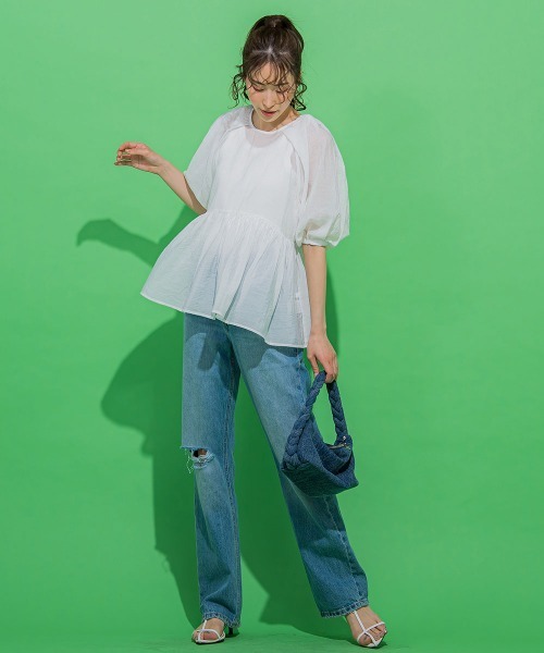 【女性らしいトレンドのシアー素材】ペプラムブラウス《手洗い可能》