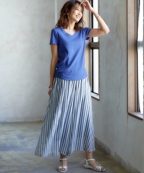 nissen(ニッセン)の「UVカット綿100%フライス素材Vネック半袖Tシャツ(Tシャツ/カットソー・レディース・ライトイエロー/ローズ/ミント/グリーン/ブルー/グレイッシュベージュ/ブラック/ピンク/オフホワイト・M/L/S/LL)」の22枚目の写真