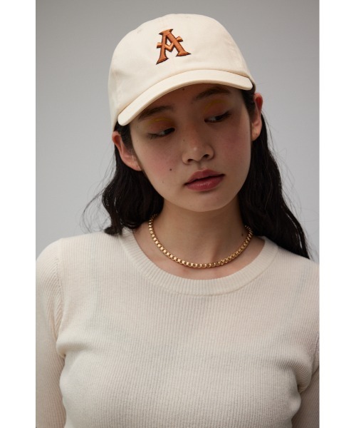 AZUL by moussy(アズールバイマウジー)の「フロントロゴキャップ(キャップ・レディース・ブラック/アイボリー・FREE)」の11枚目の写真