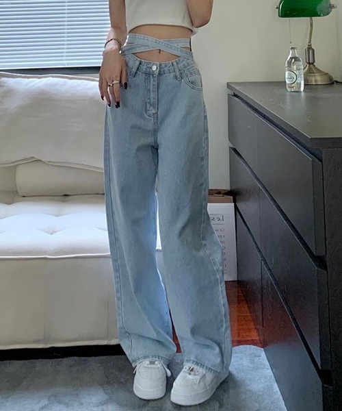 gossip!ロサンゼルス(ゴシップロサンゼルス)の「YUGA ウエストストラップ ストレートパンツ(デニムパンツ・レディース・ライトブルー・XL/L/M/S)」の3枚目の写真