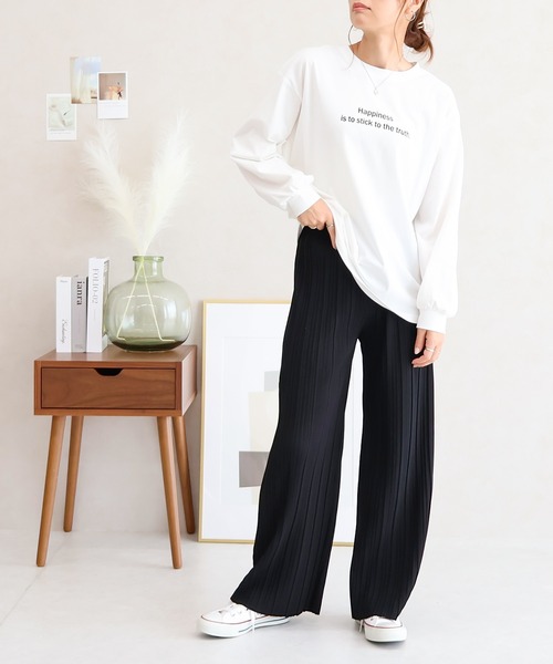 Social GIRL（ソーシャルガール）の「ロゴロングTシャツ（Tシャツ/カットソー・レディース・ブラック/チャコール/モカ/オフホワイト・M）」の13枚目の写真