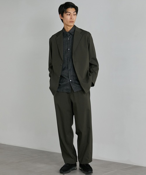 UNITED TOKYO（ユナイテッドトウキョウ）の「撥水ストレッチRELAX WOOL