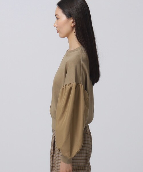 GALLEST（ギャレスト）の「ボリュームスリーブニット（ニット/セーター・レディース・サンドベージュ/ベビーピンク/アイボリー/ブラック・05/38）」の7枚目の写真