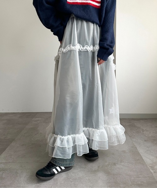 apres jour mignon(アプレジュールミニョン)の「ランダムフリルティアードスカート【ZOZOTOWN限定アイテム】(スカート・レディース・グレー/ブラック/オフホワイト・X-LARGE/MEDIUM/SMALL)」の5枚目の写真