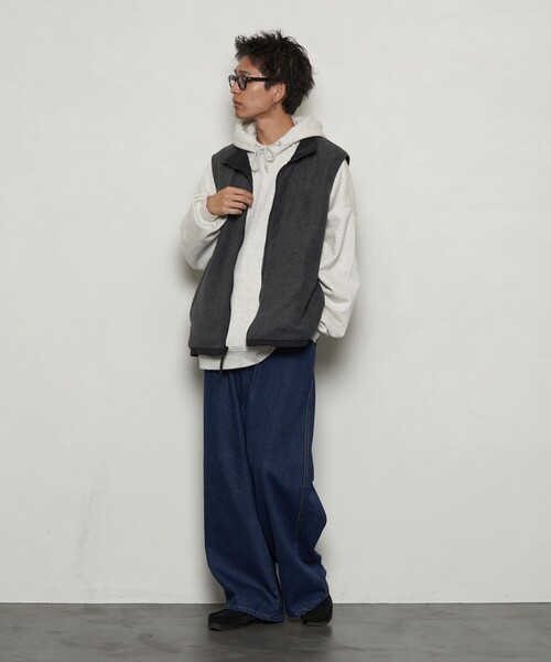 PUBLUX（パブリュクス）の「PUBLUX/パブリュクス タックワイドストレートデニム/セットアップ対応(限定展開)（デニムパンツ・メンズ・ブルー/チャコールグレー/ブラック・SMALL/MEDIUM/LARGE）」の18枚目の写真