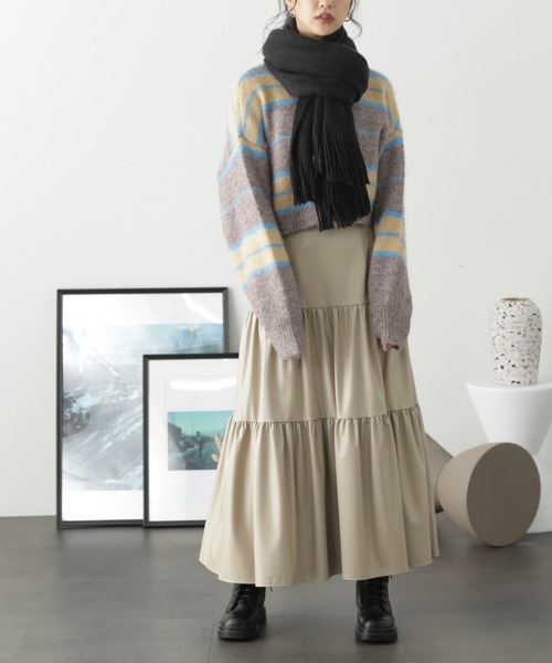 FREE'S MART（フリーズマート）の「◆アクリル無地ストール（マフラー・レディース・ベージュ/ブルー/ブラック/ホワイト・ﾌﾘ-）」の7枚目の写真