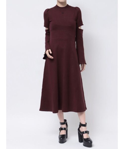 EATME（イートミー）の「カットアウトニットワンピース（ワンピース・レディース・ブラック/レッド/ベージュ・FREE）」の20枚目の写真