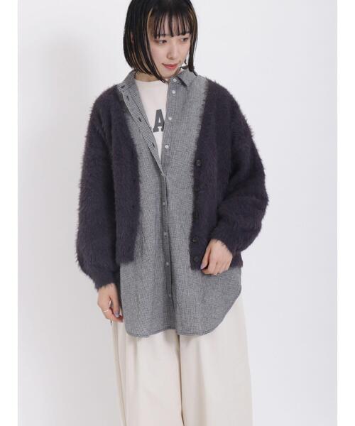 Samansa Mos2（サマンサ モスモス）の「シャギーニットVネックカーディガン（カーディガン/ボレロ・レディース・ピンク/キナリ/チャコールグレー/ブルー/モカ・F）」の7枚目の写真