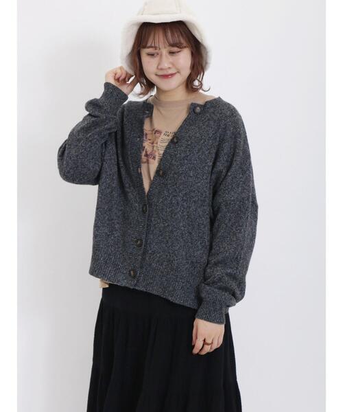 Samansa Mos2(サマンサ モスモス)の「【マシンウォッシャブル】メランジ前後2WAYニット(カーディガン/ボレロ・レディース・グリーン/ピンク/グレー/チャコールグレー/キナリ/ベージュ・F)」の2枚目の写真