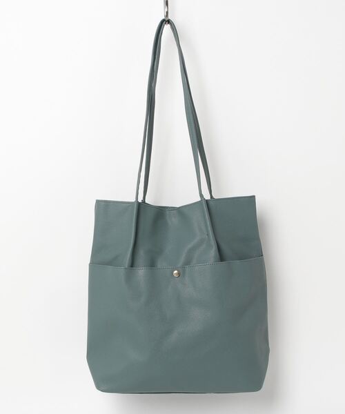 Per sist ence(パーシエンス)の「フェイクレザーシンプルタックトート(トートバッグ・レディース・ブラック/シルバー/ブルー/セージグリーン/アイボリー/ベージュ/グレー/ブルーグリーン/チャコールグレー・FREE)」の8枚目の写真