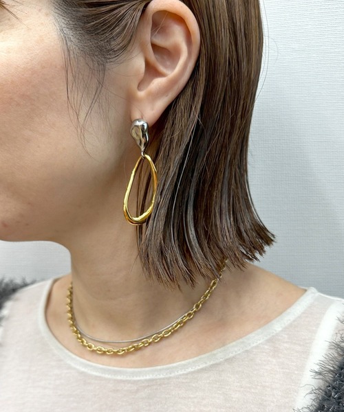 LEPSIM（レプシィム）の「【MIXステンレス】ピアス　993777（ピアス（両耳用）・レディース・ゴールド系その他3/ゴールド系その他/ゴールド系その他2/ゴールド系その他4・ONE SIZE）」の6枚目の写真