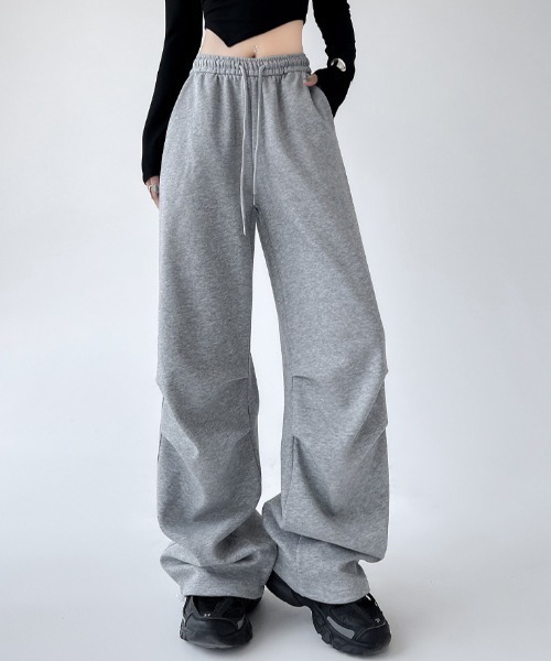 Mela(メラ)の「PARACHUTE SWEAT PT(スウェットパンツ・レディース・グレー/ブラック/ダークグレー/ライトグレー・XL/L/M/S)」の2枚目の写真