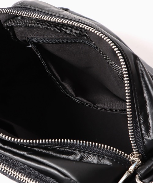Chick(チック)の「▲MULTI POCKET SHOULDER BAG / マルチポケットショルダーバッグ(ショルダーバッグ・レディース・グレー/ブラック・FREE)」の13枚目の写真