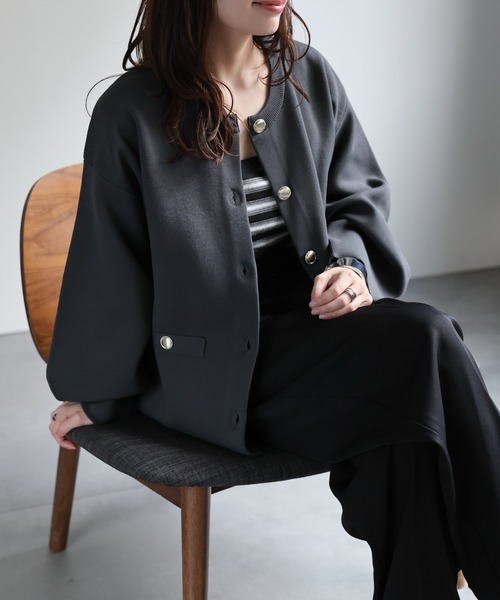 ap retro（アプレトロ）の「ノーカラーニットカーディガン / ニットジャケット（ノーカラージャケット・レディース・チャコールグレー/アイボリー/ライトブルー/ブラック/ブルー/オレンジ/ブラウン・FREE）」の9枚目の写真