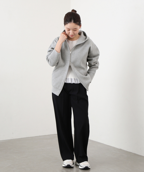 IENA（イエナ）の「ダブルフェイスジップアップフーディ（パーカー