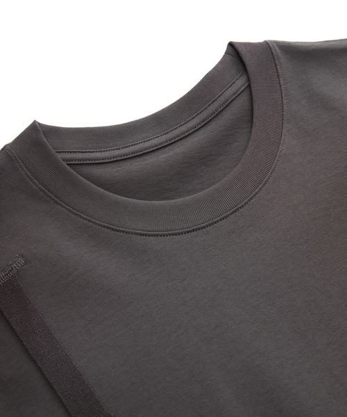 JNBY（ジェーエヌビーワイ）の「Layered Bra Knit T-shirt（Tシャツ/カットソー・レディース・ブラウン/ブラック/イエロー・36/40/38）」の6枚目の写真