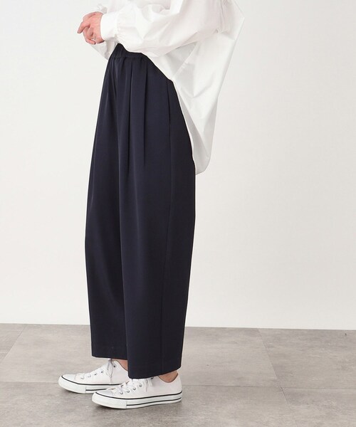 THE SHOP TK （ザ ショップ ティーケー ）の「◆【ヒルナンデス！で紹介】リラックステーパードパンツ【手洗い可】（その他パンツ・レディース・ネイビー/ライトベージュ/ベビーピンク・12/13）」の2枚目の写真