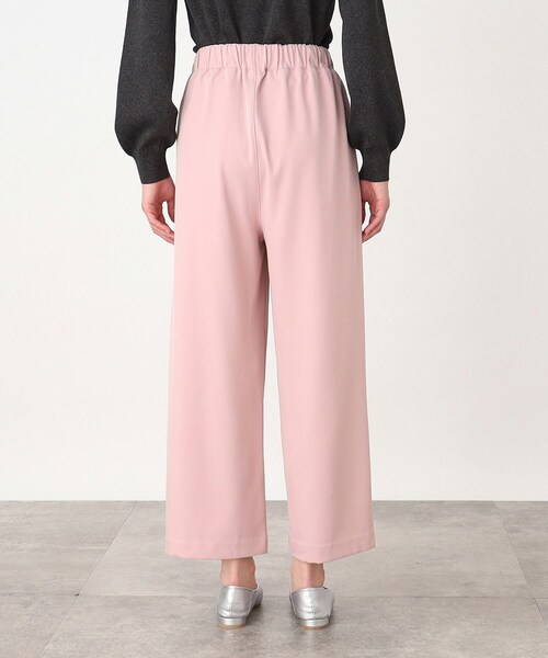 THE SHOP TK （ザ ショップ ティーケー ）の「◆【ヒルナンデス！で紹介】リラックステーパードパンツ【手洗い可】（その他パンツ・レディース・ネイビー/ライトベージュ/ベビーピンク・12/13）」の4枚目の写真