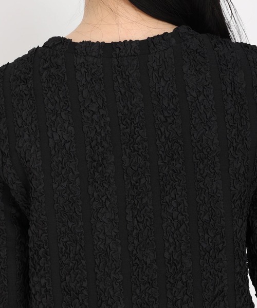 STRAWBERRY-FIELDS（ストロベリーフィールズ）の「ｼｬｰﾘﾝｸﾞｼﾞｬｶﾞｰﾄﾞﾌﾟﾙｵｰﾊﾞｰ（Tシャツ/カットソー・レディース・ブラック/オフホワイト・2）」の7枚目の写真