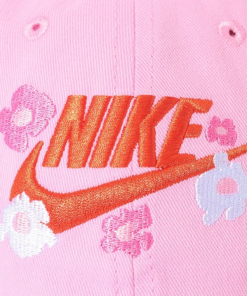 NIKE(ナイキ)の「NIKE NAG YOUR MOVE CLUB CAP(キャップ・キッズ・ブラック/ピンク・FREE)」の9枚目の写真
