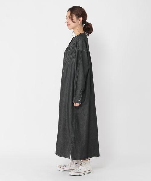 studio CLIP（スタディオクリップ）の「ピンタックデニムワンピース[プチ・プラスサイズあり]（ワンピース・レディース・ライトブルー/ブラック/インディゴブルー・FREE/ﾌﾘｰ(L)/PF）」の8枚目の写真