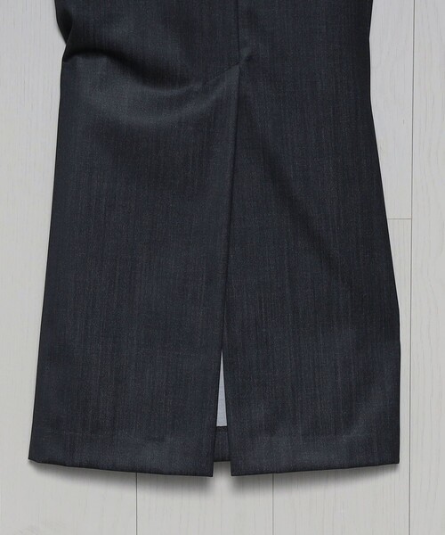 H BEAUTY&YOUTH UNITED ARROWS（エイチビューティーアンドユース