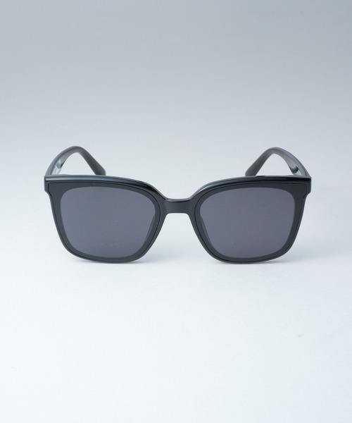 one after another NICE CLAUP（ワンアフターアナザーナイスクラップ）の「フラットレンズサングラス（サングラス・レディース・ブラック/ブラウン・FREE）」の4枚目の写真