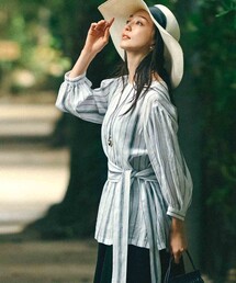 3 23区 ニジュウサンク 32 小さい ストライプ シャツ 長袖 白 青 3 23区 ニジュウサンク 32 小さい ストライプ シャツ 長袖 白 青